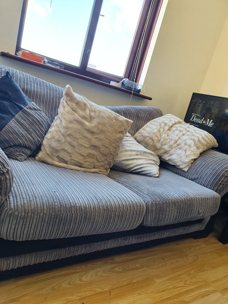 3 seater DFS sofa bed in Gosport, Hampshire Gumtree
