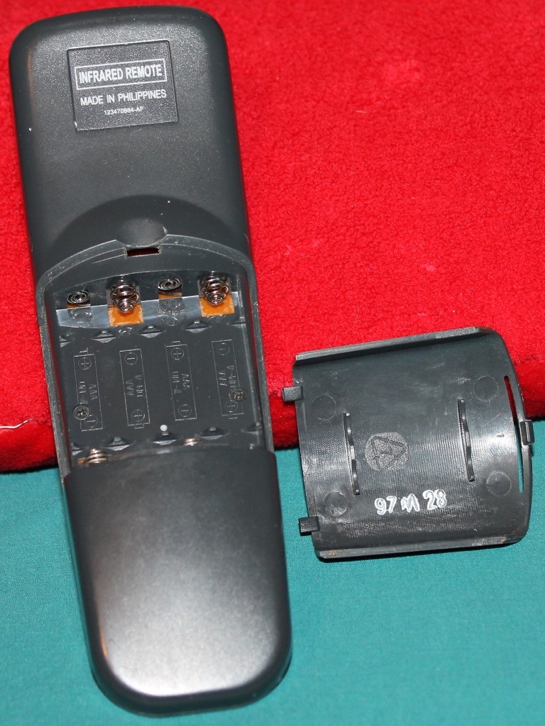 DISH NETWORK TV INFRARED REMOTE CONTROL 123470984-AF USED 97 M 28