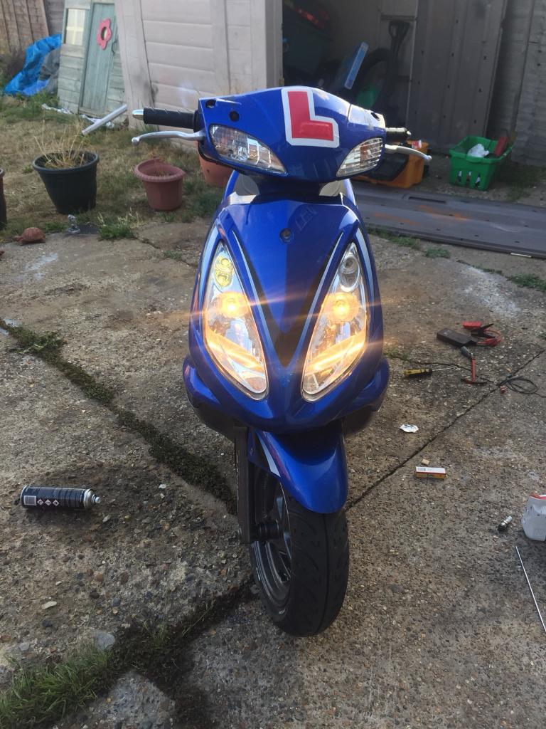 SYM Jet Euro X 50CC Moped