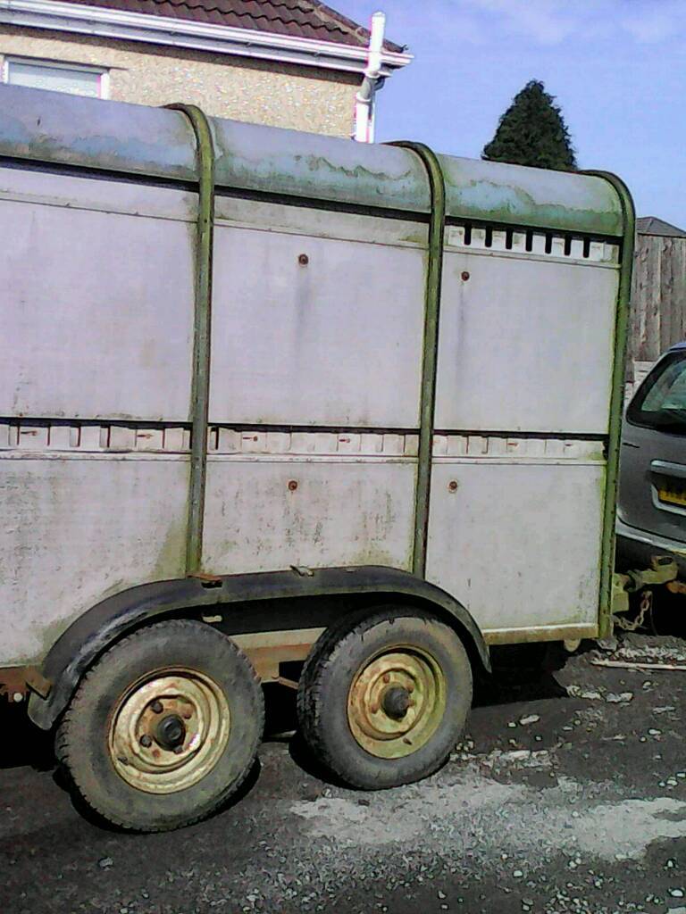 Cattle box in Fforestfach, Swansea Gumtree