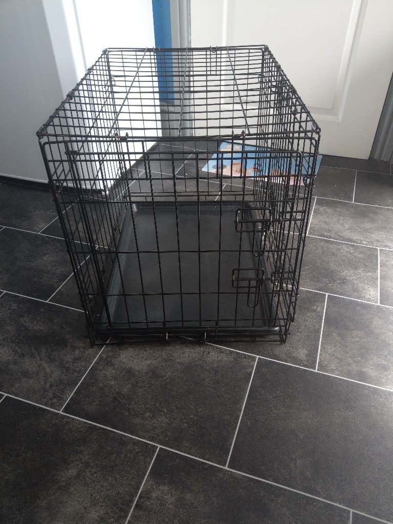 Dog cage in Willenhall, West Midlands Gumtree