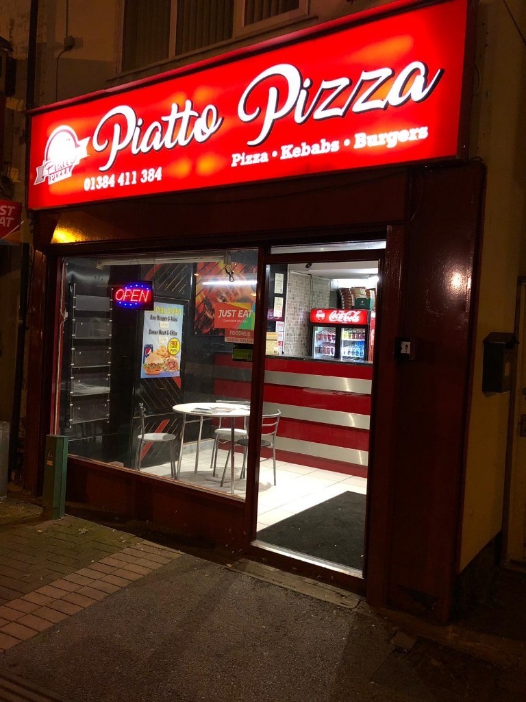 PIZZA SHOP TAKEAWAY RESTAURANT BUSINESS FOR SALE (FAST FOOD TAKEAWAY) in Birmingham City