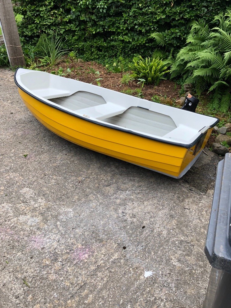 Dinghy/boat 8ft in Yealmpton, Devon Gumtree