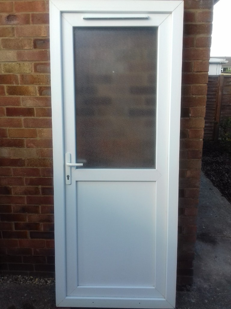 Upvc Door and frame 2050mm by 840mm 70mm thick White Great condition