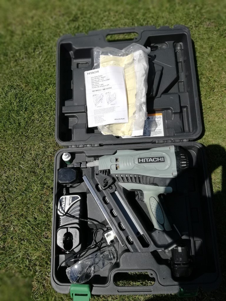 Hitachi Gas Nail Gun NR 90 GC 2 in Swansea Gumtree
