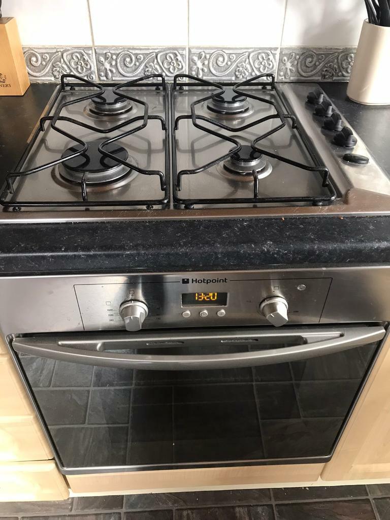 Hotpoint integrated electric fan oven with Ignis gas hob in Billinge