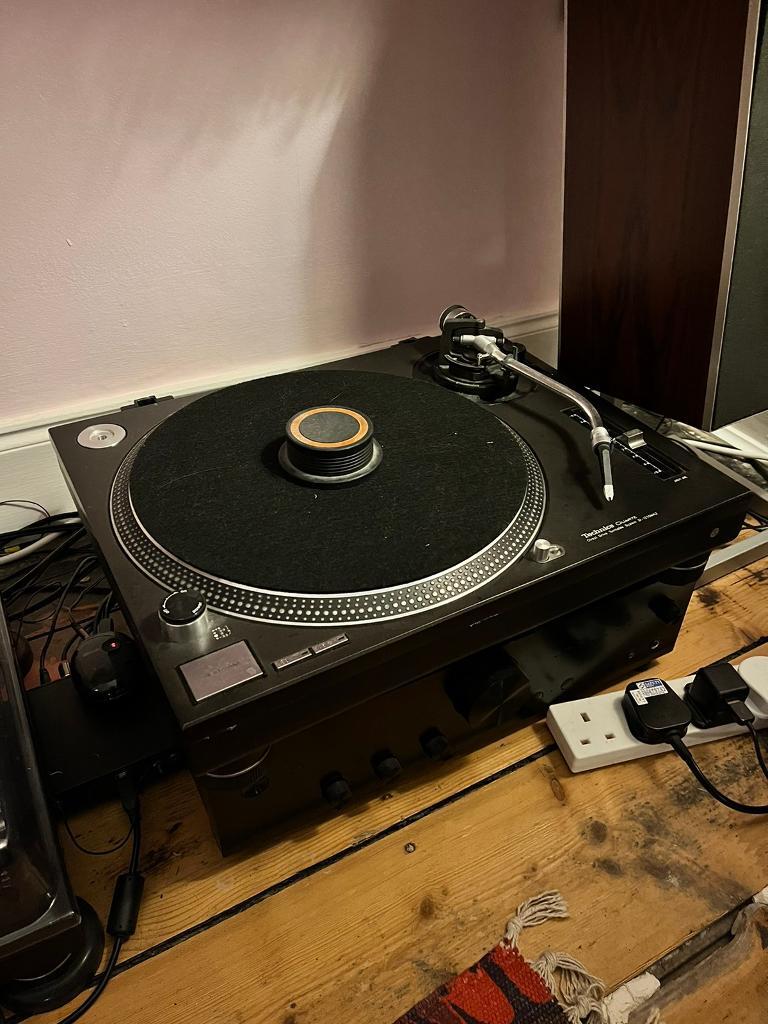 Technics 1210 turntable in Southside, Glasgow Gumtree