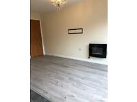 Two bed apartment to let. Reduced ! 