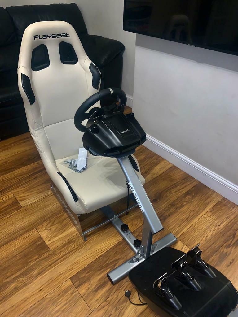 PLAY SEAT gaming Chair with Logitech g920 Full set up in Chesham