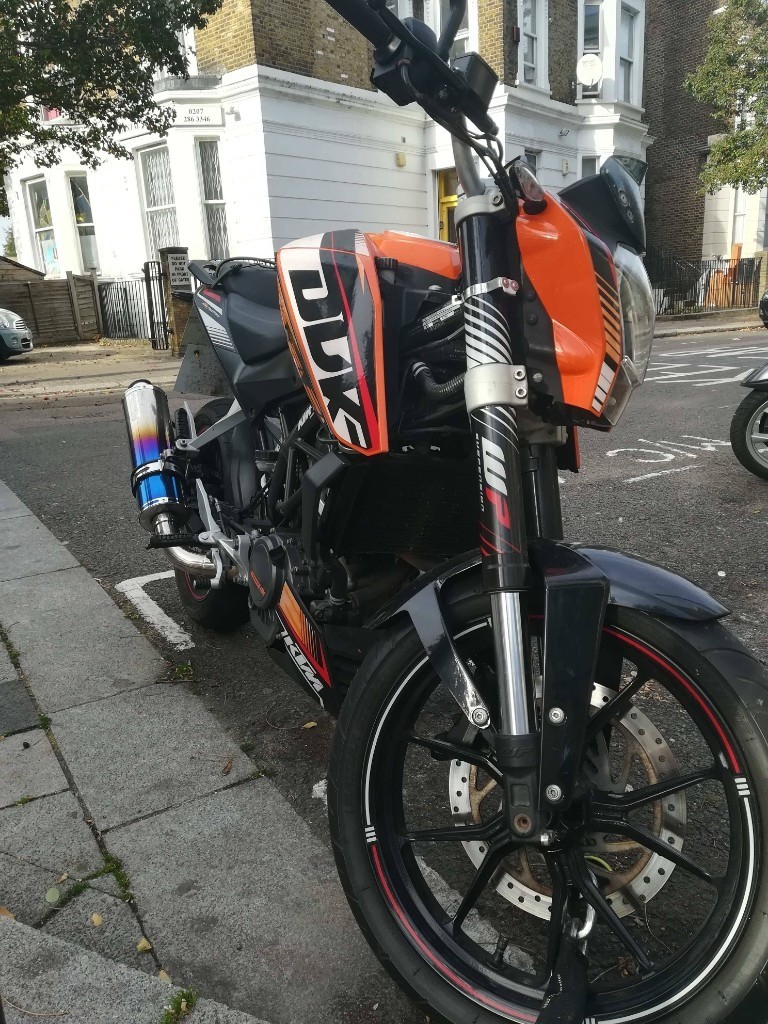 KTM Duke 125 63 Plate: Great condition, 12 month MOT, 10k miles