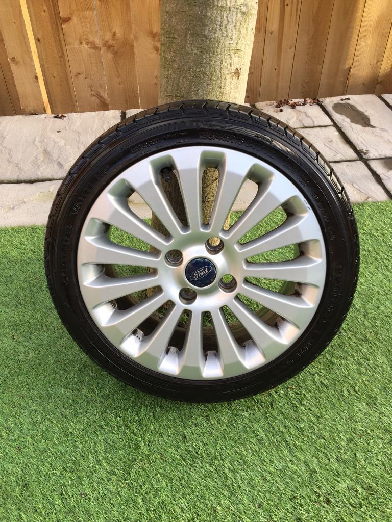 Ford Fiesta Titanium alloy wheel, 16 inch with 195/45r16 tyre in