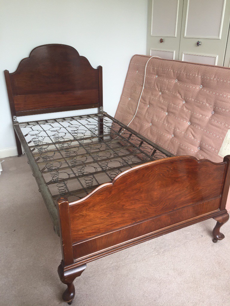 Antique Mahogany Dormy King Single Spring Bed in St Albans