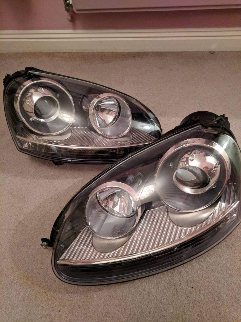 Vw golf mk5 gti genuine xenon headlights in Trowbridge, Wiltshire