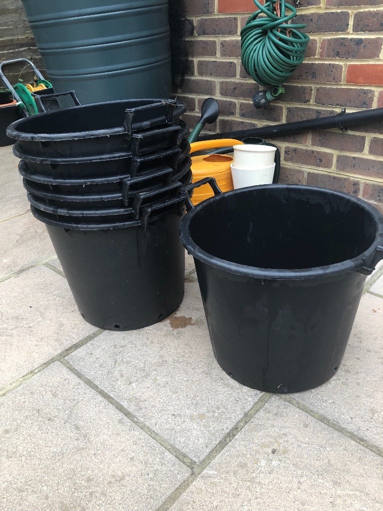 Large 30L plant pots black with handles in Crowborough, East Sussex Gumtree