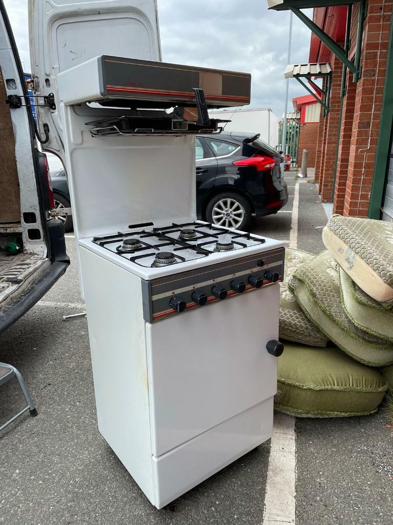 4 Hob Gas Cooker Eye Level Grill in Liverpool, Merseyside Gumtree