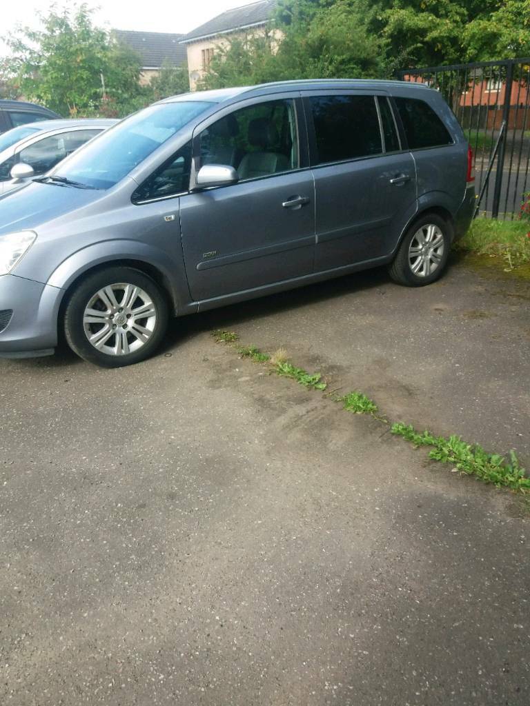 Diesel 7 seater Vauxhall zafira fitted tow bar mot 1 year full service