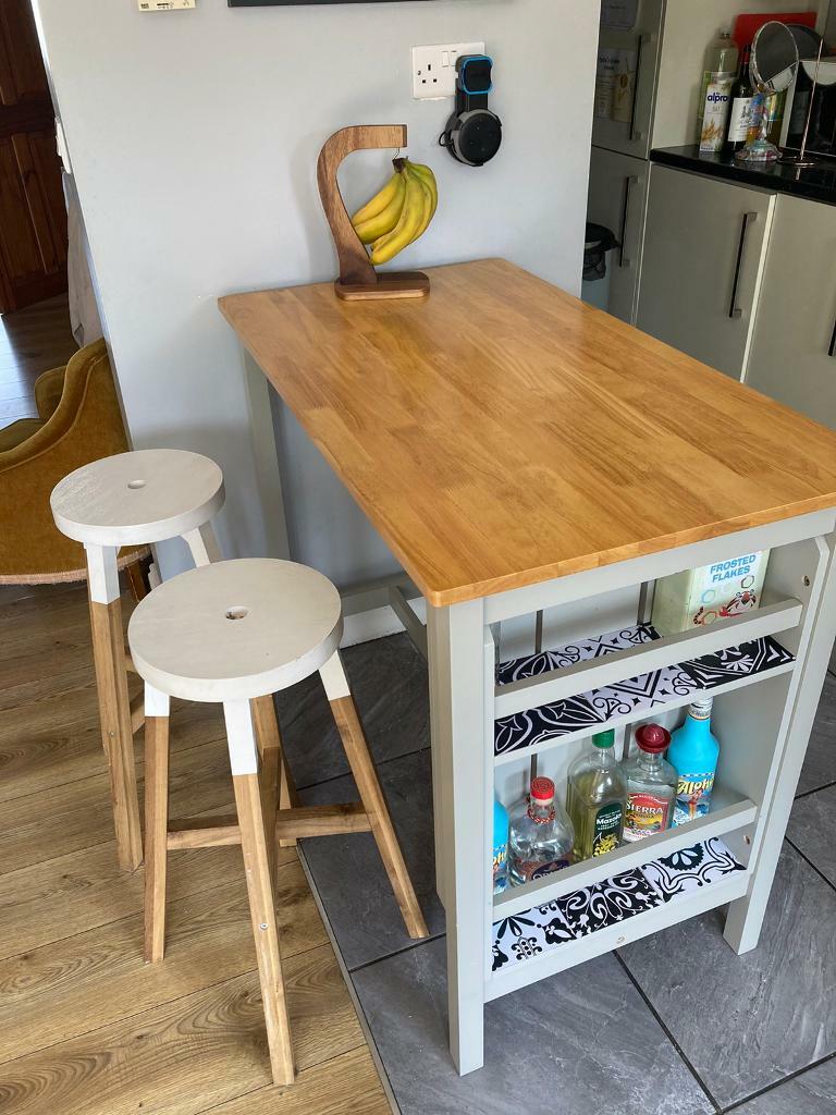 Habitat Chicago wooden breakfast bar/ kitchen island in Bexleyheath