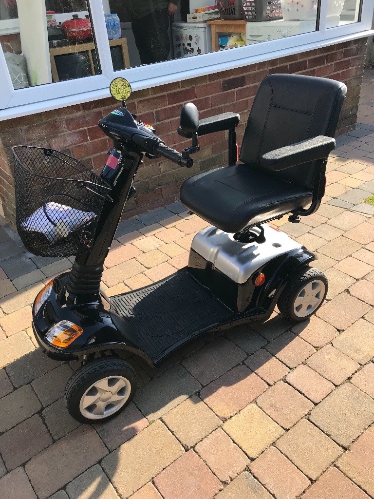 Kymco Super 8 mobility scooter, Mint condition. Good solid scooter