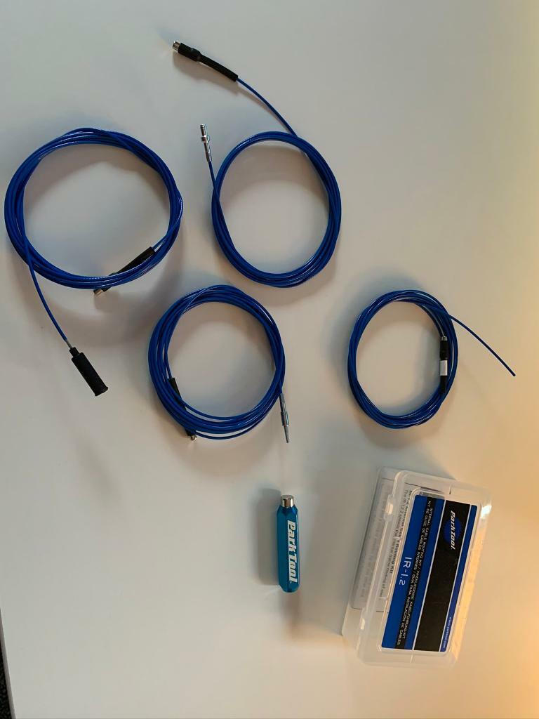 park tool internal routing