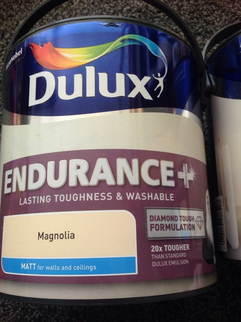 Dulux endurance magnolia Matt paint 2.5 litres x 2 in Blackpool