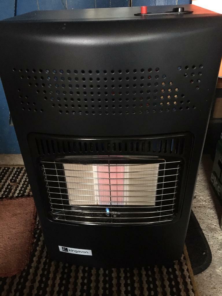CALOR GAS HEATER AS NEW WITH BOTTLE AND REG in Tamworth