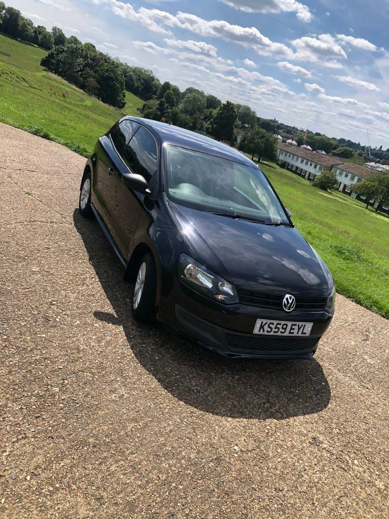 Volkswagen polo black