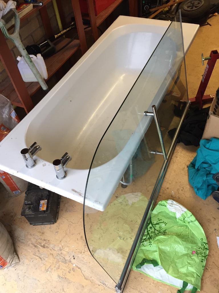 1700 bath with taps and shower screen in Stourbridge, West Midlands Gumtree