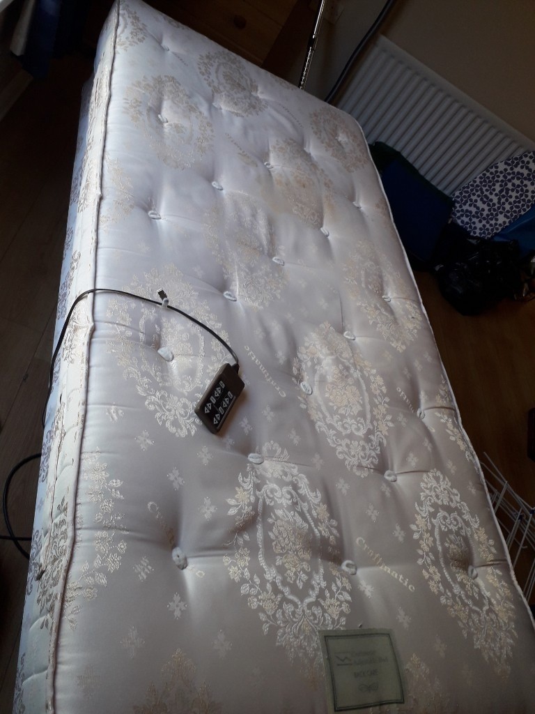 CRAFTMATIC REMOTE CONTROL BED (SINGLE) | in Londonderry, County
