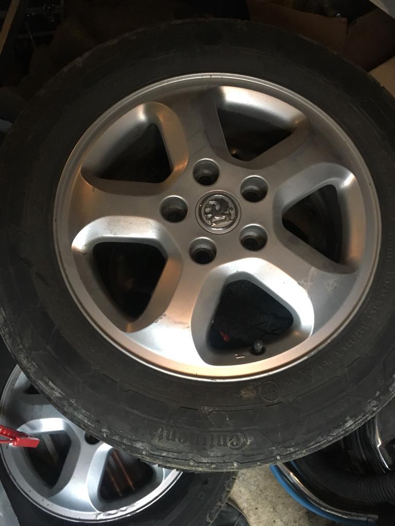 Vivaro sportive genuine alloy wheels ( renault traffic Nissan primastar