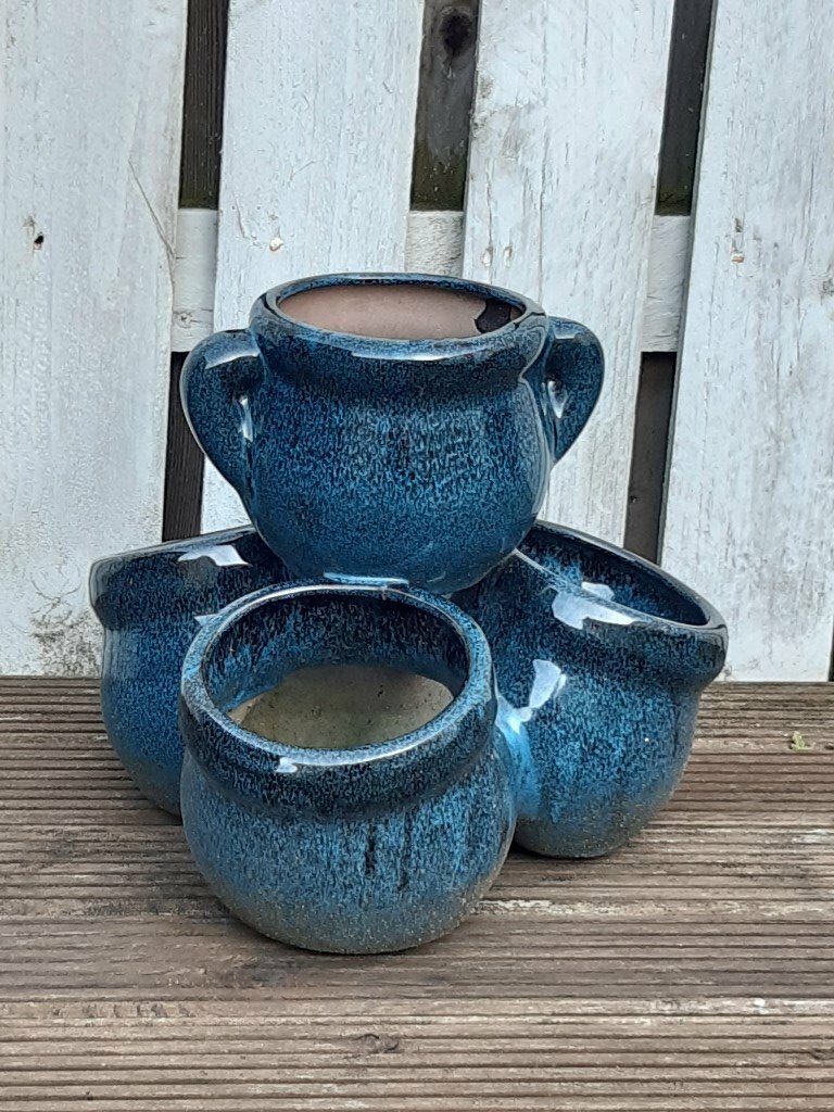 Ceramic Garden pot / planter /ornament in Aberdeen Gumtree
