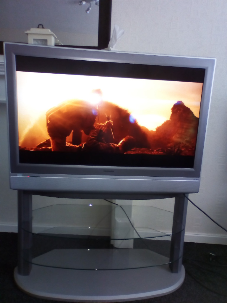 toshiba 37 inch lcd tv no free view but its hd ready in Wigan