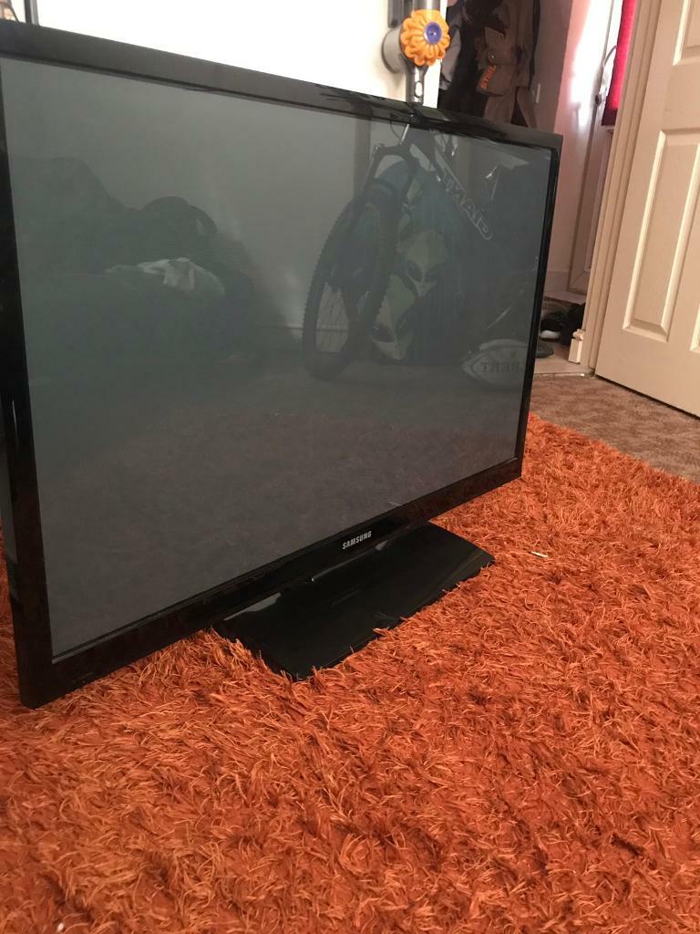 Samsung Plasma 43” Television with Freeview HD ready in Ely