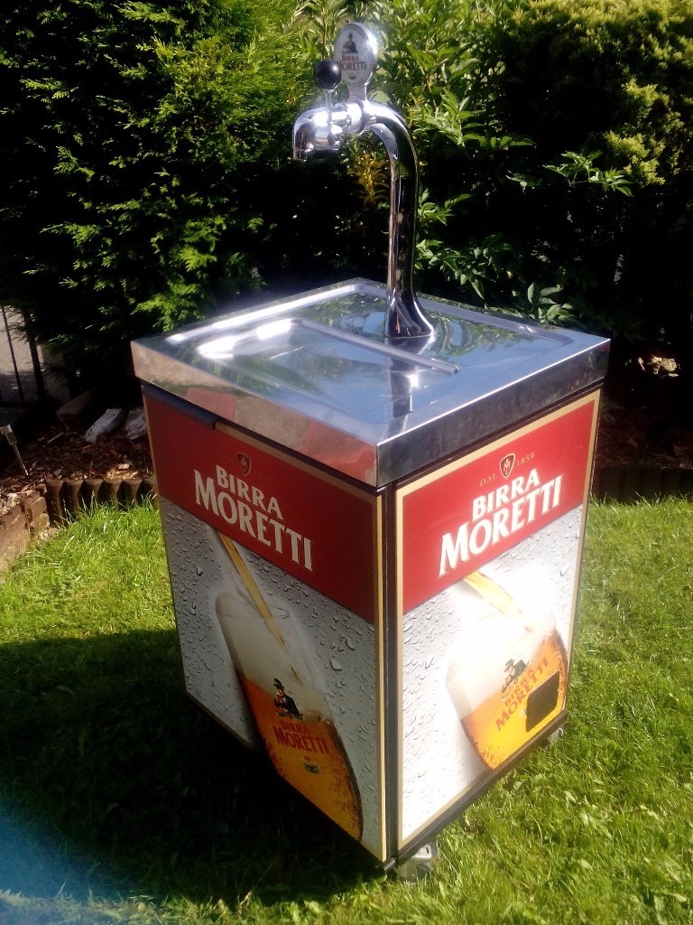 birra moretti beer fridge