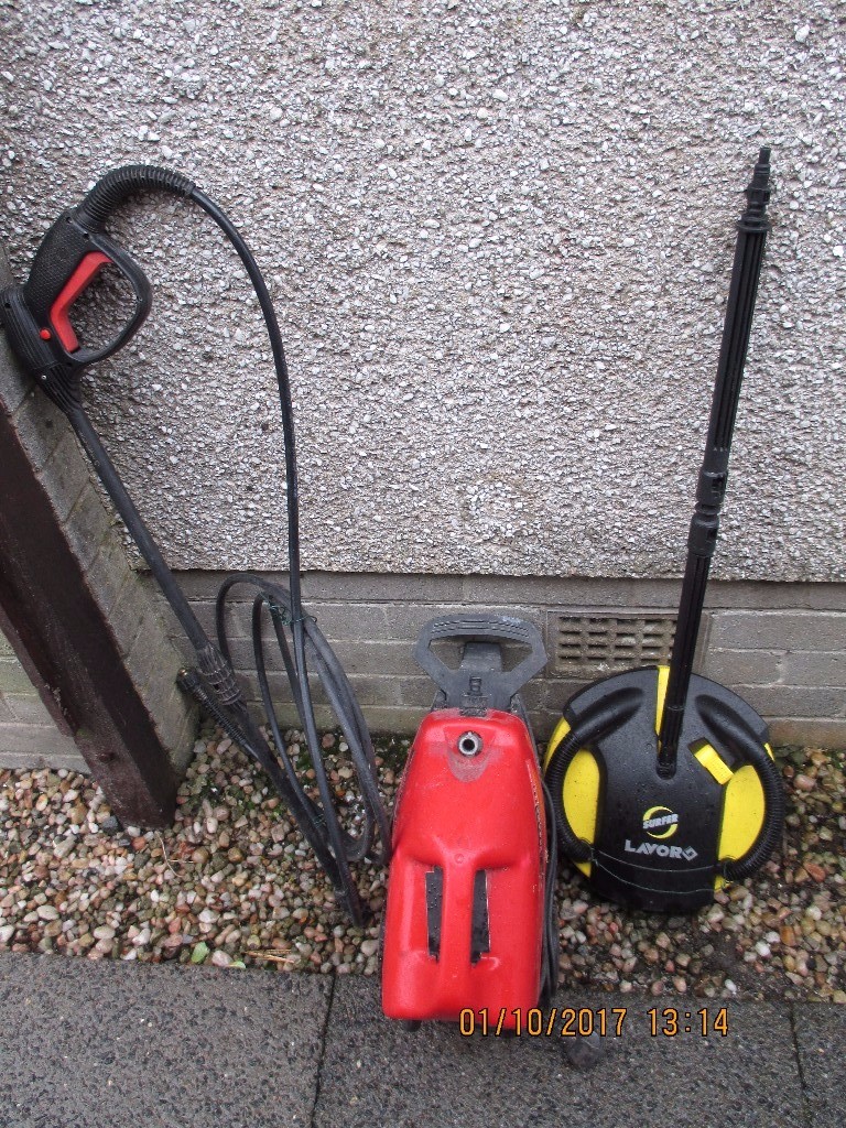 Pressure Washer, Champion CPW 1750 and deck/path/patio cleaner in