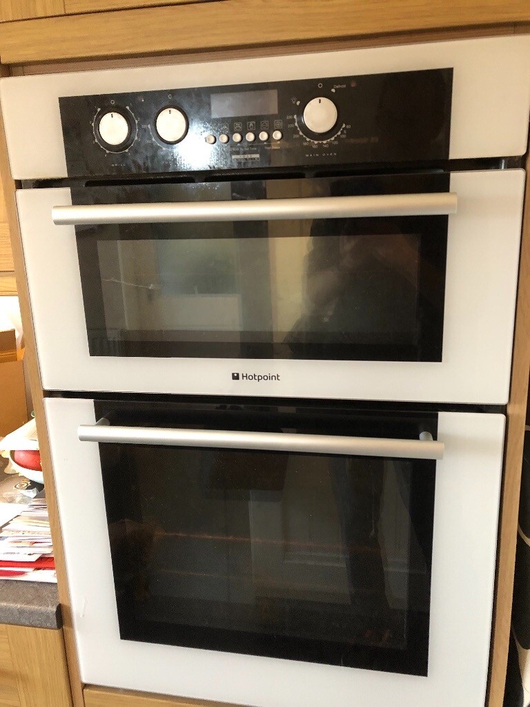 Hotpoint built in double oven. Free to collector. in Almondsbury