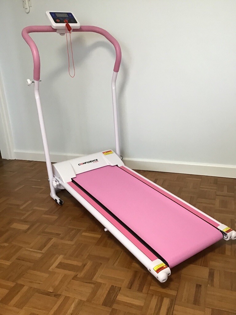 Confidence fitness foldaway power plus treadmill with multi function