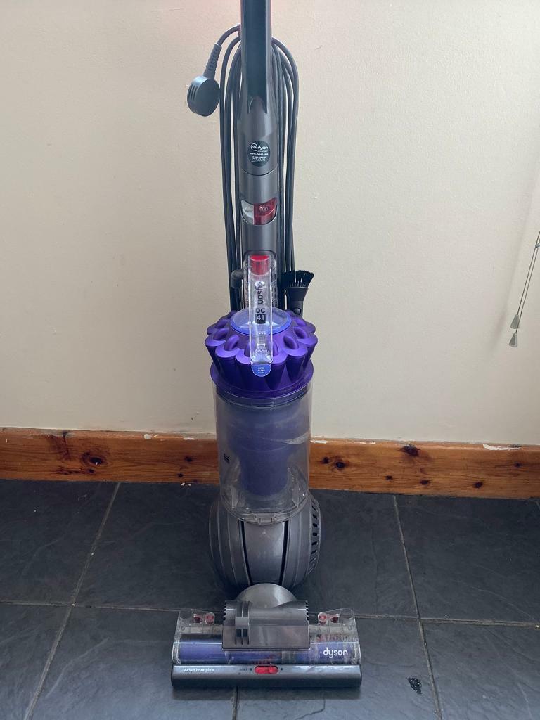 Refurbished Dyson DC55 1,300 Watts Powerful Suction in