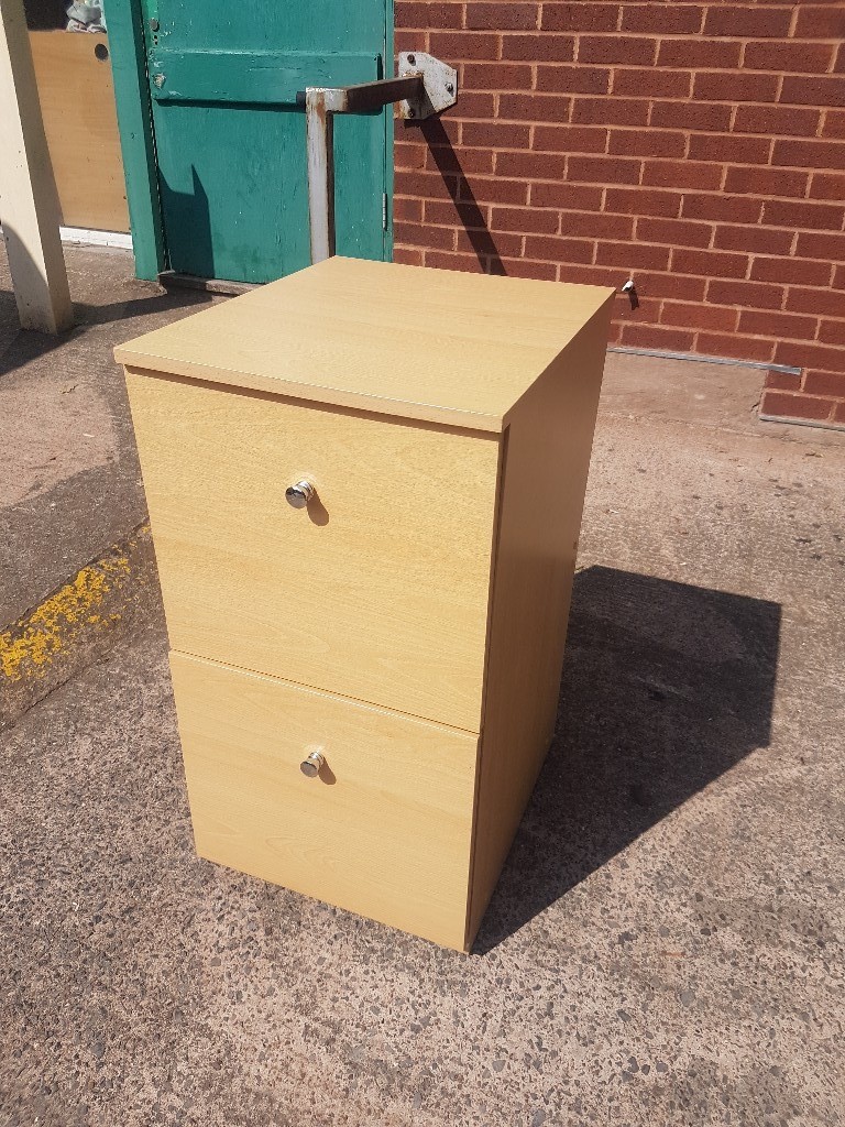 2 Drawer Light Oak Effect A4 Filing Cabinets With Approx 12 A4