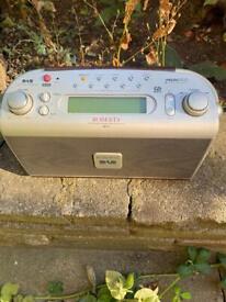 image for Roberts DAB radio with FM in good working condition @£10