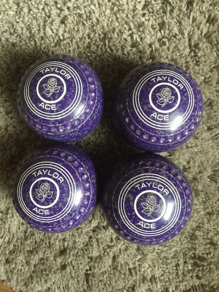 TAYLOR ACE BOWLS Size 2 Heavy Collect and pay only in Driffield, East Yorkshire Gumtree
