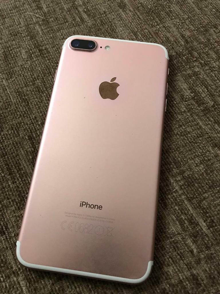 iPhone 7 Plus in rose gold 128gb (unlocked) in Crook, County Durham