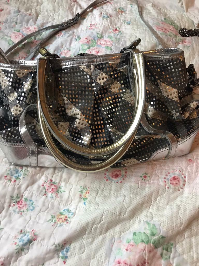 silver burberry bag