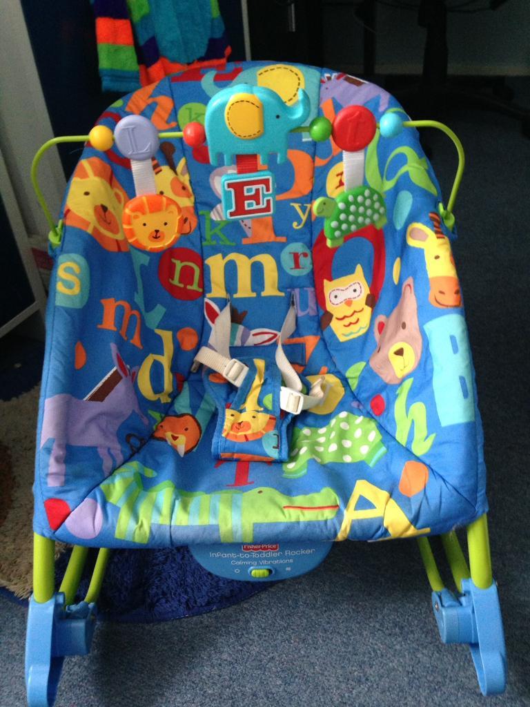 Fisher price infant to toddler rocker chair in Bransholme, East