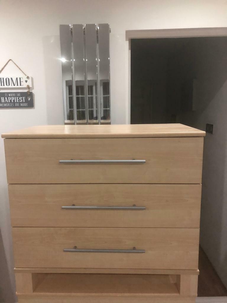 Bedroom 3 Drawer Chest Beech Effect Very Good Condition In