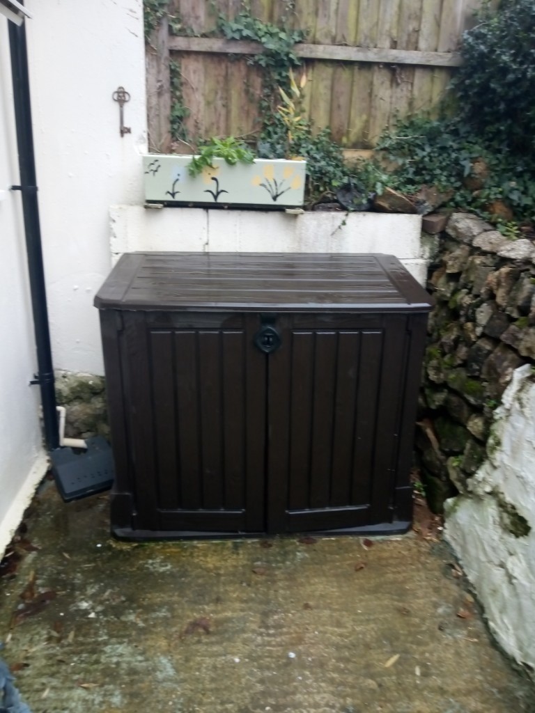 Keter midi box in Camborne, Cornwall Gumtree