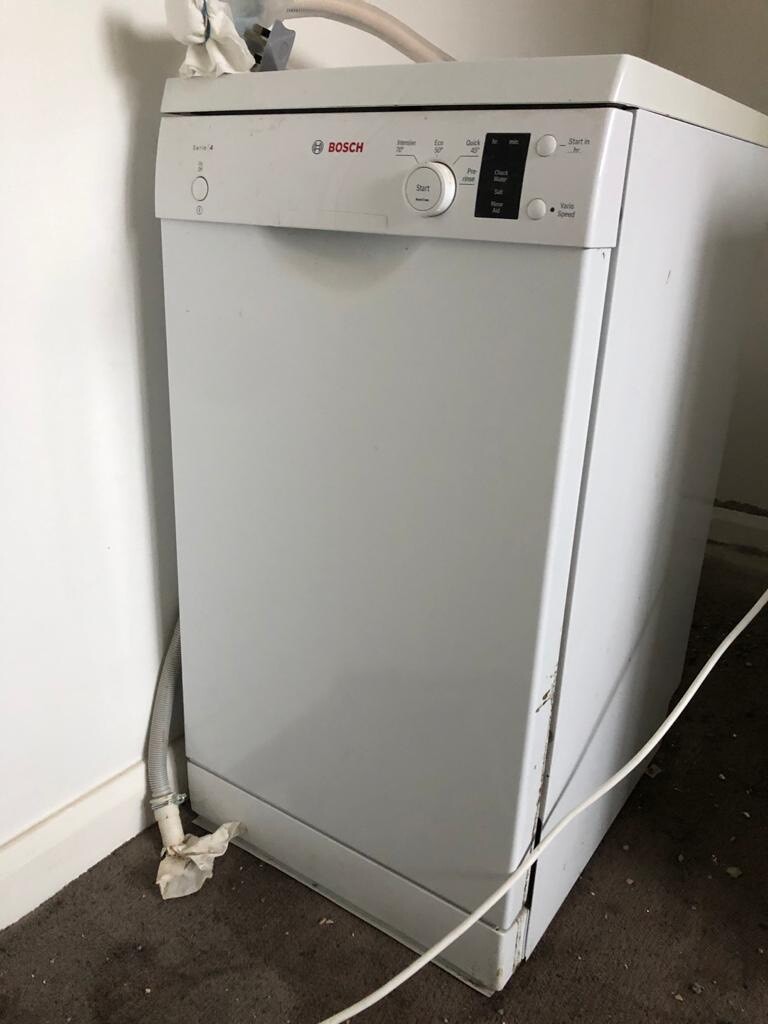Bosh Slimline Dishwasher 450mm in Wimborne, Dorset Gumtree