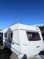 2011 FENDT PLATIN 700 5 Berth fixed island bed