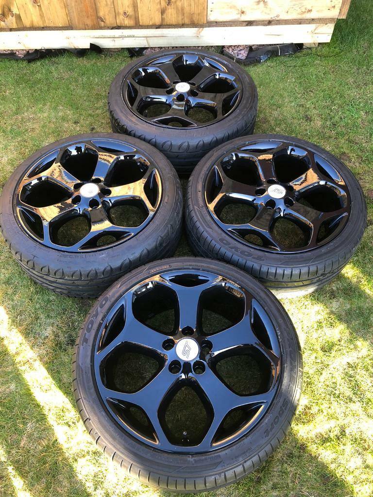 FORD FOCUS ST 18 ALLOY WHEELS TYRES FORD ST2 ALLOYS In Bonnyrigg 
