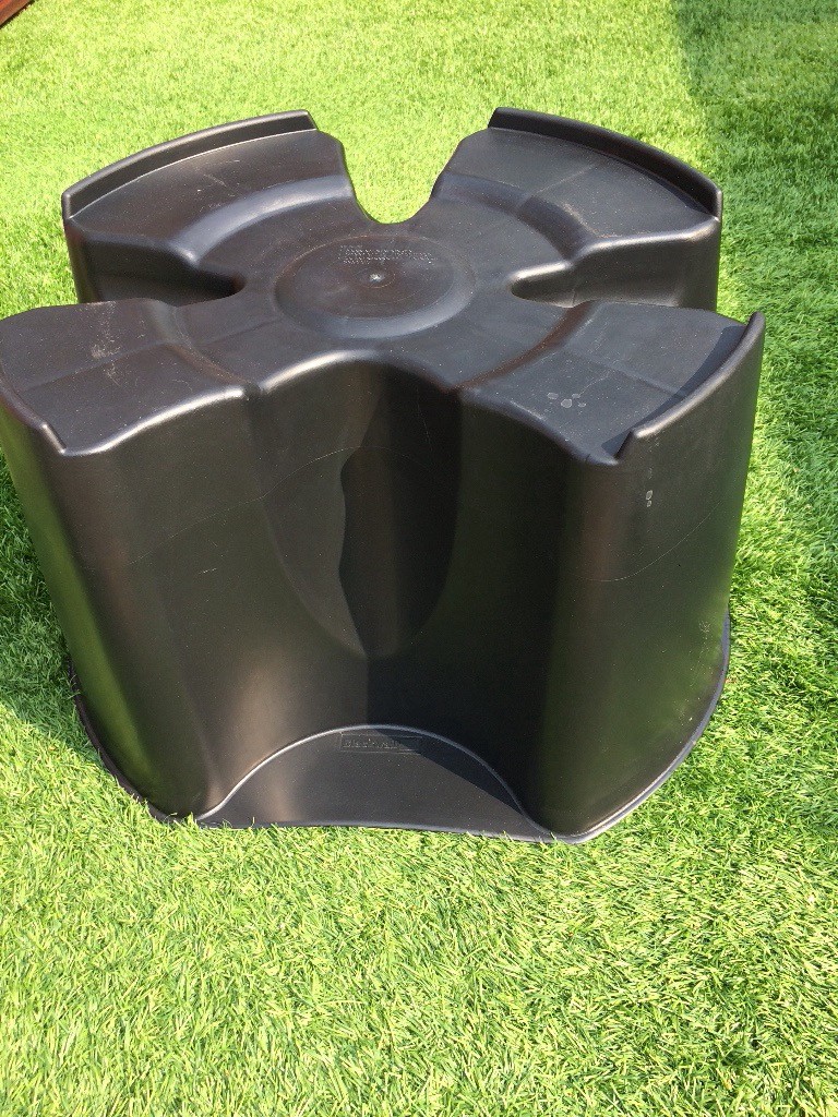 Water butt stand and rainwater gutter diverter kit in Eastwood, Nottinghamshire Gumtree