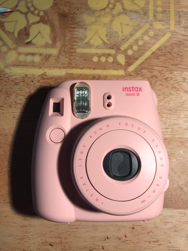 Instax Mini 8 Red Light